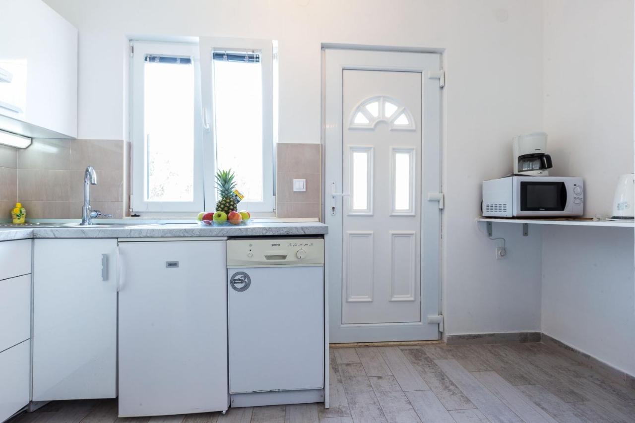 Apartments Kaline Podstrana Luaran gambar